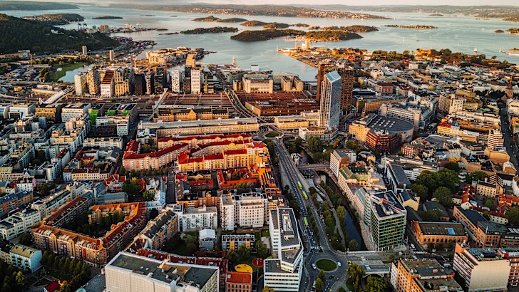 Life in Oslo was eye-opening.