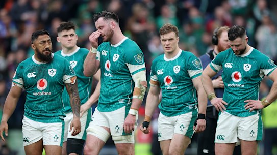 DUBLIN, IRELAND - MARCH 08: James Ryan of Ireland and teammates look dejected following the team’s defeat during the Guinness Six Nations 2025 match between Ireland and France at the Aviva Stadium on March 08, 2025 in Dublin, Ireland. (Photo by David Rogers/Getty Images)