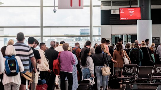 Can Qantas win back its loyalty customers?