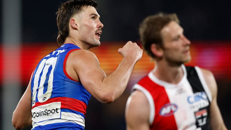Beveridge raises treatment concerns for Darcy in massive Dogs win; Lyon rankled by questioning on Marvel crowd