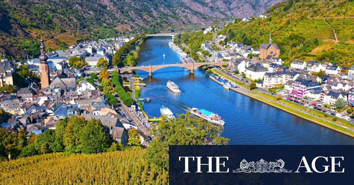 Auf einer Flusskreuzfahrt konnte ich es kaum erwarten, vom Segeln aufs ...