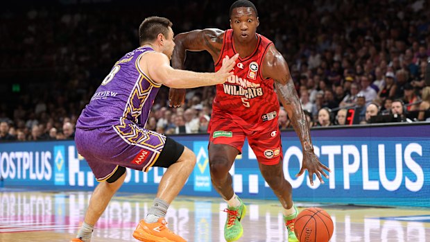 Kings edge Wildcats to take 1-0 lead in NBL semis