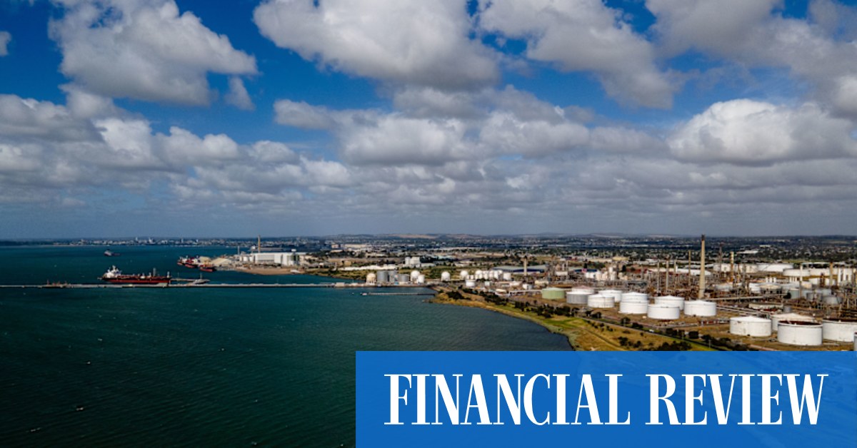 afr.com - Patrick Durkin - Viva Energy reconsiders decision on Geelong gas terminal