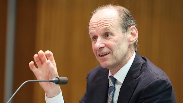 ANZ boss Shayne Elliott says his bank has struggled to process all the mortgage applications flooding in.