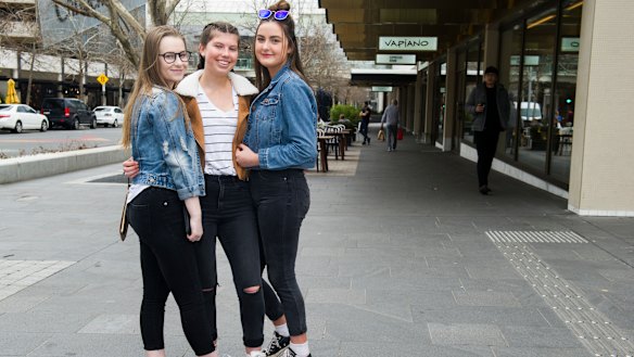 Jasmyn Beauman, 17, of Goulburn, Eliza Kristan, 15, of Canberra, and Tilly Kelly, 17, of Goulburn.