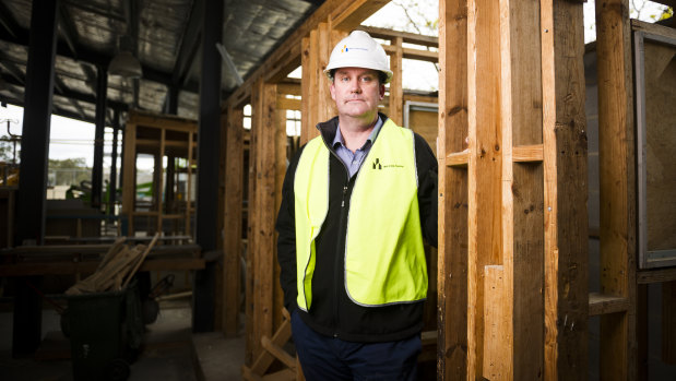 Masters Builders Association of the ACT chief executive Michael Hopkins said dodgy construction work had cost the ACT economy almost $1 billion in the past eight years. 