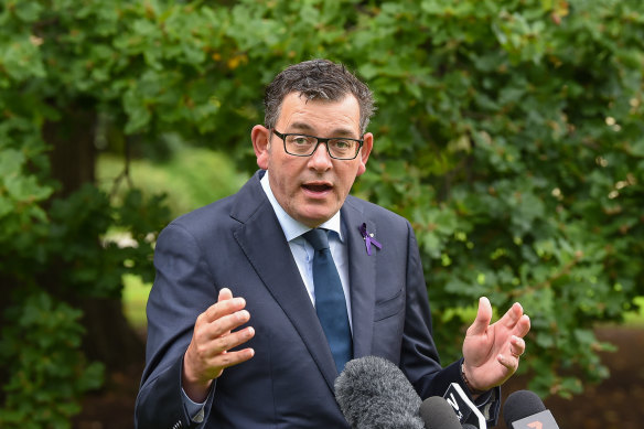 Victorian Premier Daniel Andrews says the scheme will benefit both business and workers by reducing illnesses.