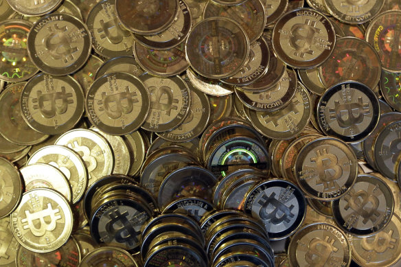 Wall Street is struggling to make sense of what is happening with bitcoin. 