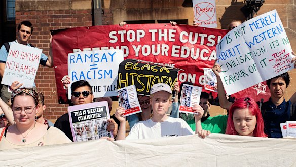 Students protesting at the university. 