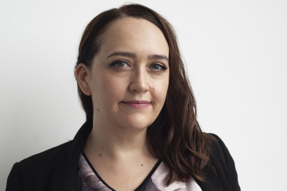 Emily Maguire: “Women and girls of the past did not only make up half of the population, they lived half of the stories.″⁣