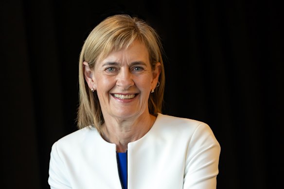 ASIC議長のサラ・コート氏は、規制当局とHSBCとの合意を歓迎した。