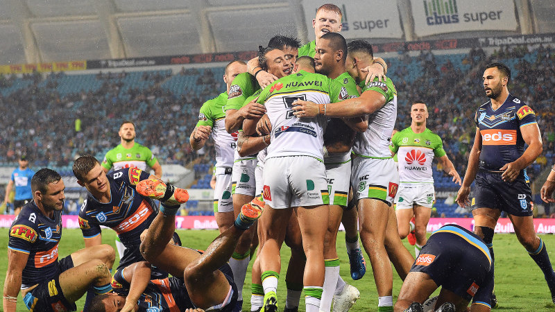 Canberra Raiders Sink Gold Coast Titans In Wet