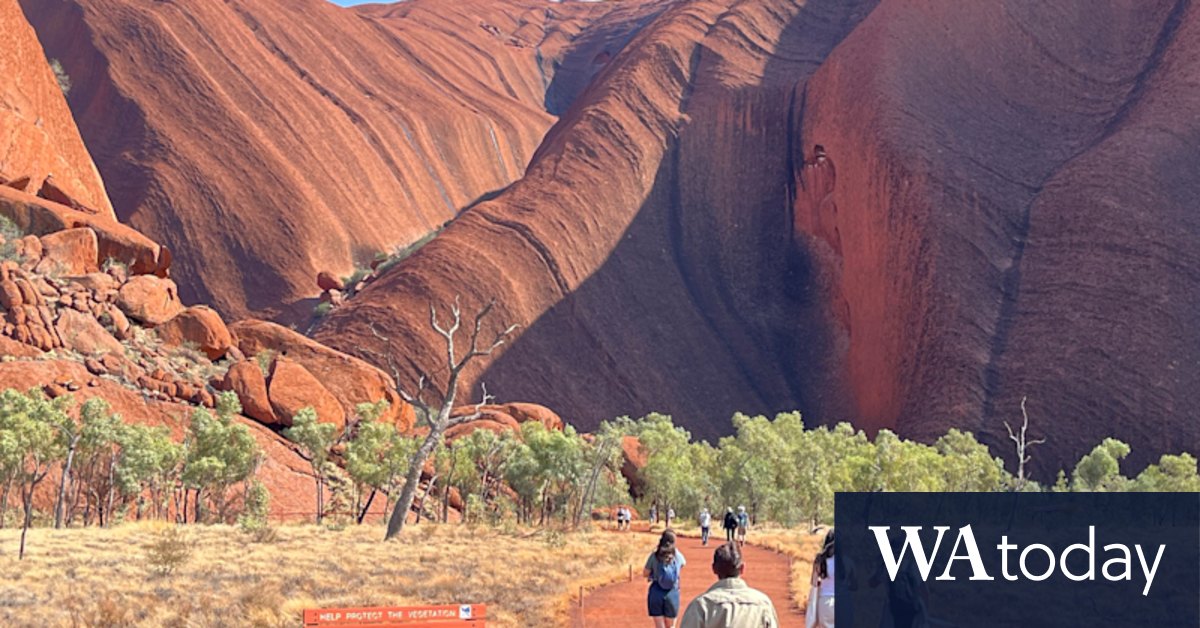 Forty years on, PM hails Uluru handback to conventional house owners ...
