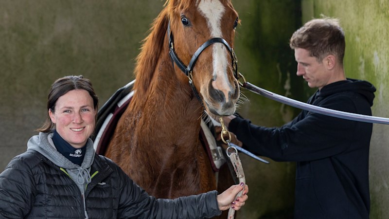 Weir’s daughter welcomes banned trainer’s return after disqualification ends