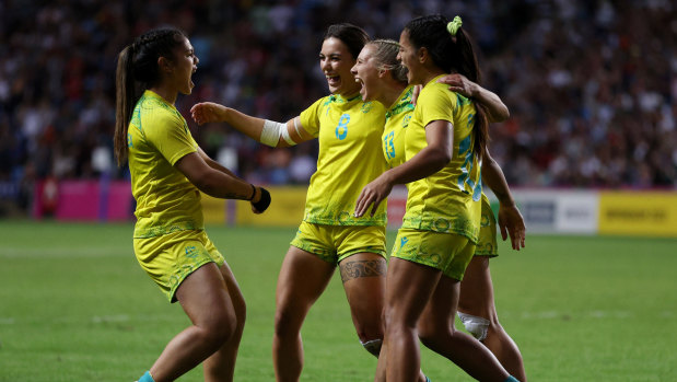 Commonwealth Games 2018: Australia's sevens couple Charlotte