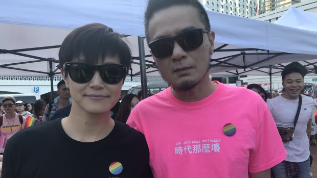  Pop stars Denise Ho and Anthony Wong.