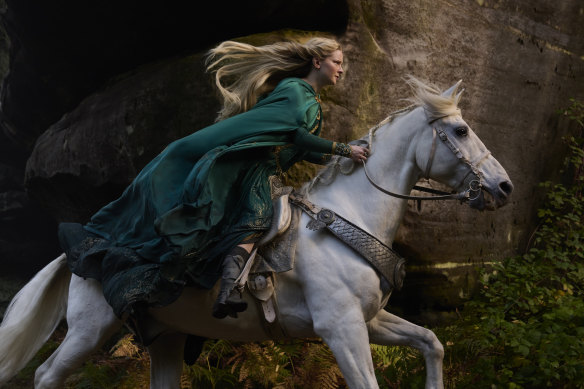 Morfydd Clark as Galadriel in The Rings of Power.