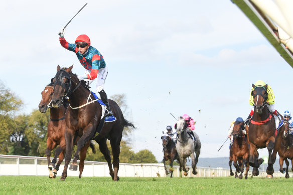 Liam Riordan saluted to the heavens as he steered Serenaur to victory. Dean Holland had won on the Brent Stanley-trained four-year-old three starts earlier at Ballarat.