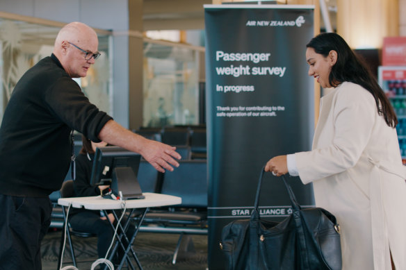 Air New Zealand wants to weigh 10,000 international passengers.