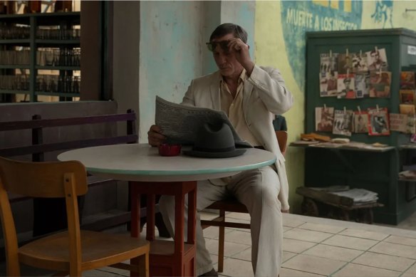 Daniel Craig in Luca Guadagnino’s Queer. 