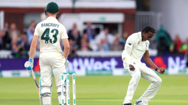 Jofra Archer celebrates his first Test wicket after dismissing Cameron Bancroft.