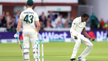 Jofra Archer celebrates his first Test wicket after dismissing Cameron Bancroft.