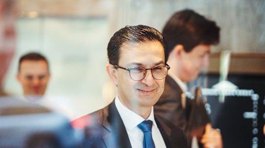 Dr Munjed Al Muderis.