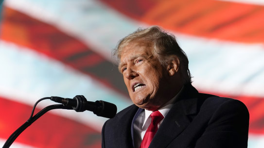 Donald Trump has stepped up his attack on prosecutors in a new post to social media.