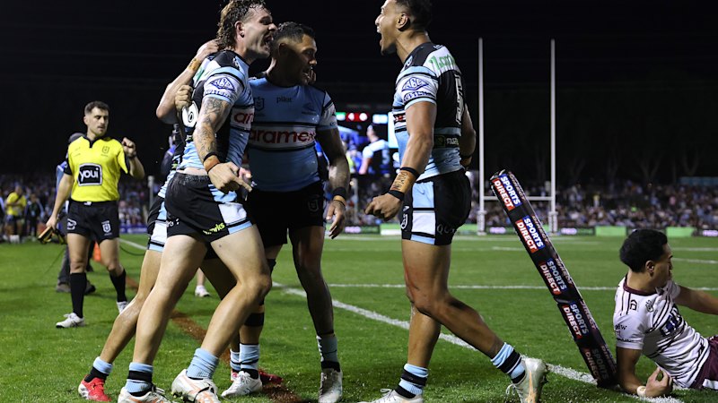 NRL LIVE updates: Sharks dominating Manly after six-again frenzy