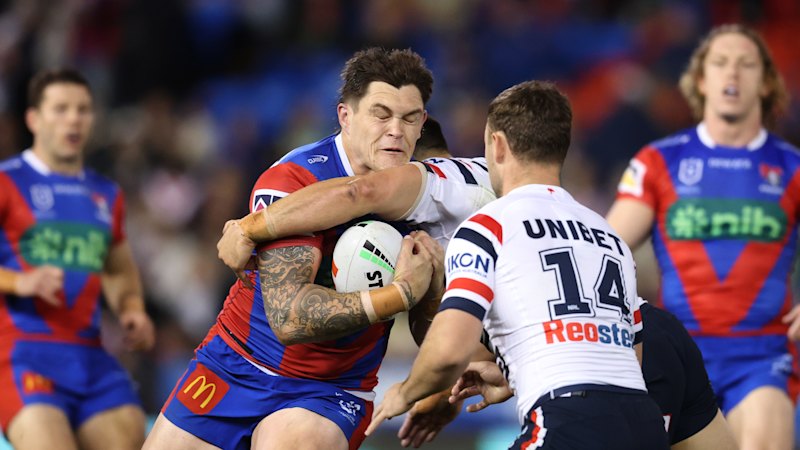 NRL 2025 LIVE: Knights hold narrow lead at half-time as errors and penalties prove costly for Roosters