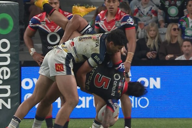 NRL news 2026: Warriors prop Jackson Ford leaves field with pectoral injury  vs Cowboys; Jason Taumalolo sin bin, dangerous tackle | Nine.com.au