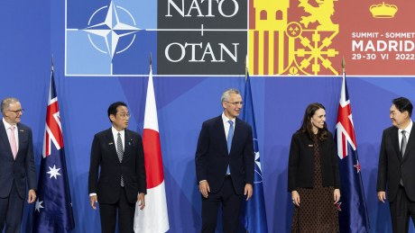 NATO Secretary-General Jens Stoltenberg with the Pacific leaders invited to the Madrid summit