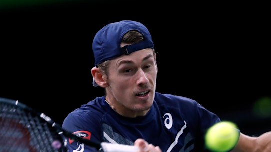 Alex de Minaur won his fourth ATP title in a walkover after Alexander Bublik retired hurt at the Antalya Open in Turkey.