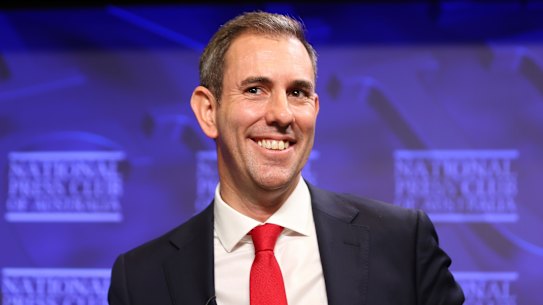 Shadow treasurer Jim Chalmers says he would help lead a talk with the states and territories over tax reform.