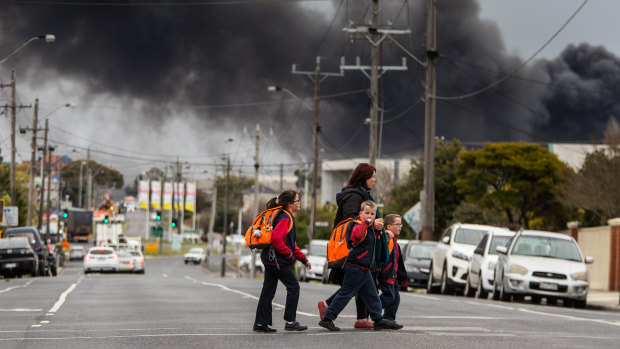 Students from Kingsville Primary school are being taken home after the school was closed due to a huge factory fire in the Western suburbs of Melbourne. 