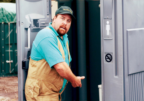 Shane Jacobson (pictured in the film Kenny) has tips for saving water.