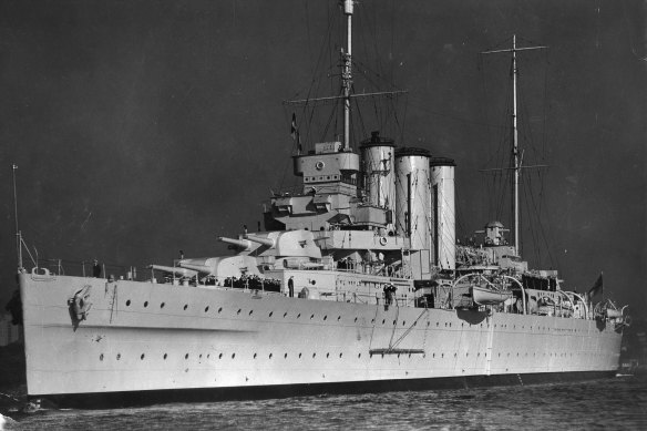 HMAS Canberra before leaving Sydney for manoeuvres in 1942.