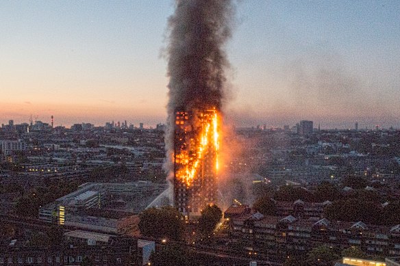 O incêndio da Torre Grenfell em 2017.