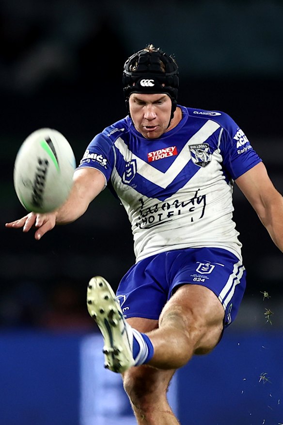 Former NFL punter Ben Graham says Matt Burton’s straight left toe is key to his power.