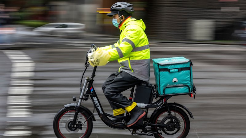 Food delivery drivers win legally enforced minimum hourly wage of $31.30