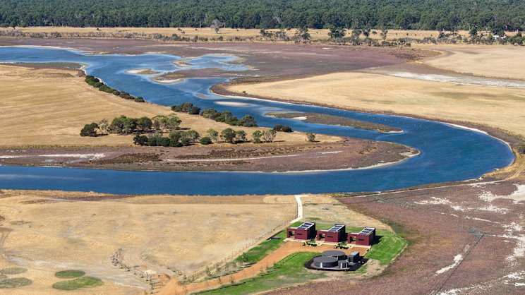 smh.com.au - Carolyn Beasley - New WA cabins put you close to nature with all the comforts of a city hotel