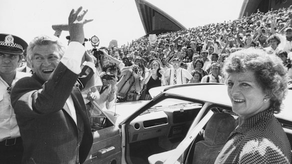 Bob and Hazel Hawke leaving the Opera House in 1983.  