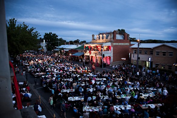 Musicians, community choirs and a shared feast were all part of the celebrations in Cornucopia! on opening night of the 2013 Castlemaine State Festival. Next year’s 50th anniversary event is taking its cues from festivals of the past.