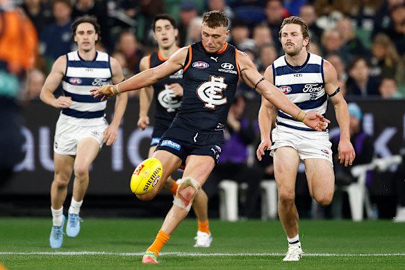 A rejuvenated Patrick Cripps leads Carlton to victory over Geelong. 
