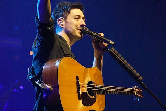 Marcus Mumford has an easy chemistry. 