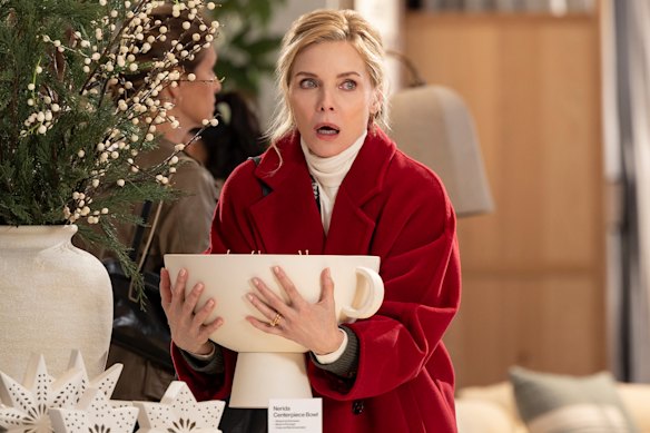 Michelle Pfeiffer in Oh. What. Fun.