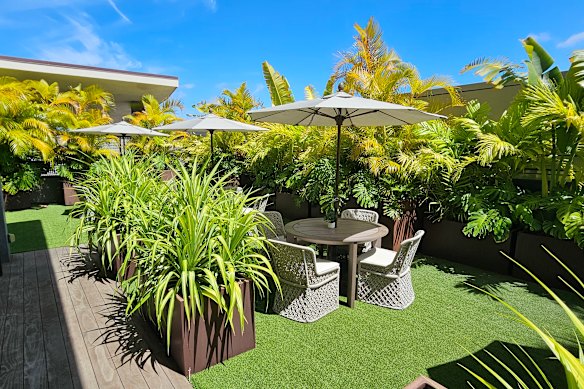 Plumeria Loft is an exclusive airport lounge operated by Hawaiian Airlines.