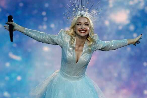 Kate Miller-Heidke Sears at Eurovision in 2019.