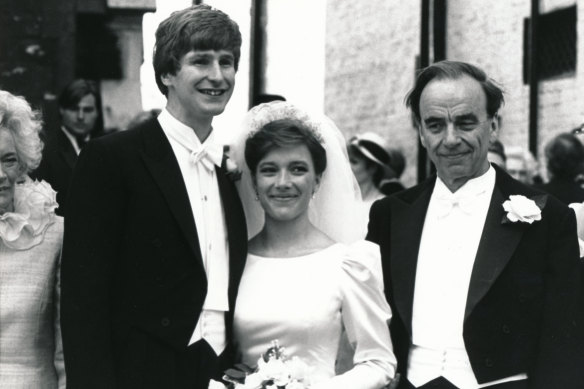 Odey was briefly married to Rupert Murdoch’s eldest daughter Prudence in the 1980s.