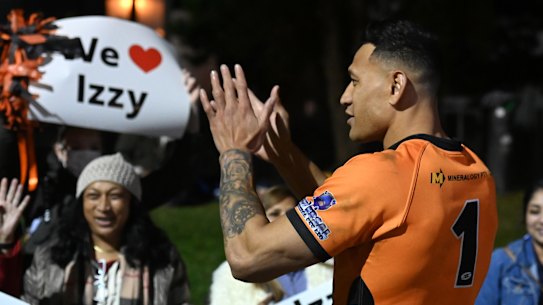 Israel Folau thanks fans after the match between the Southport Tigers and the Runaway Bay Seagulls on Saturday.